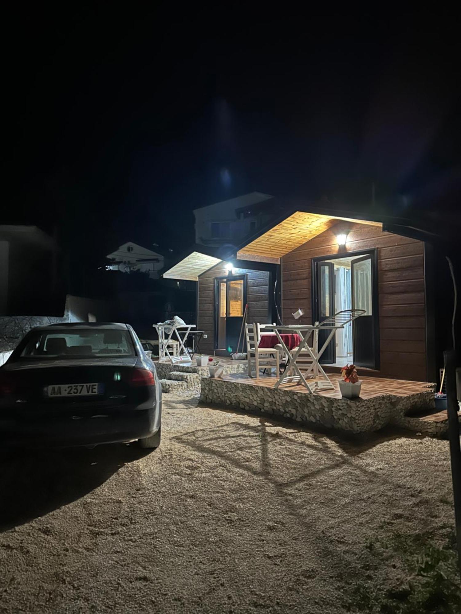 Tony Home Borsh Buitenkant foto